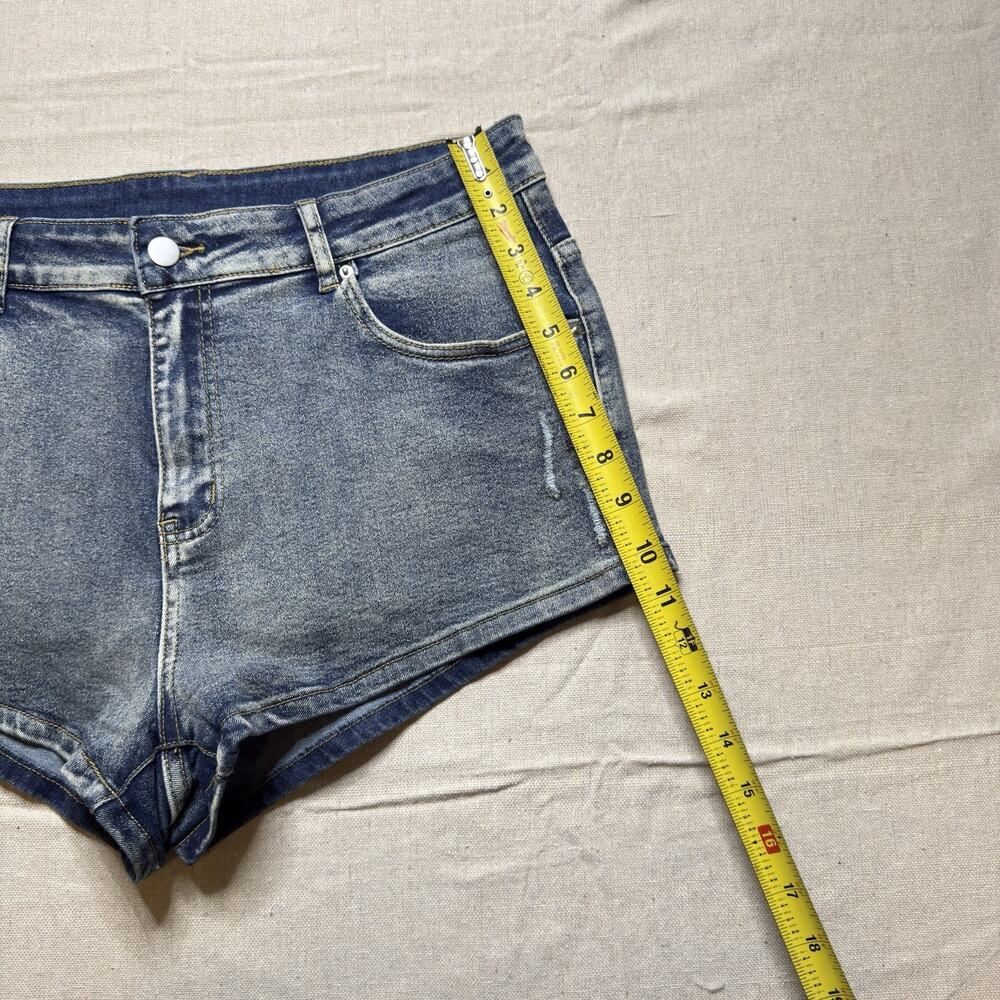 ROMWE Womens 1XL Denim Shorts NWT Blue Star Applique Y2K Festival Stretch - Picture 9 of 11